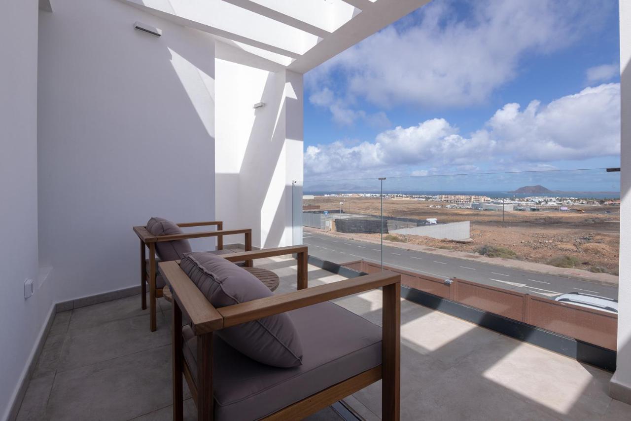 Villa Yolo Norte Private Pool Corralejo By Holidays Home Esterno foto